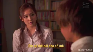 Cô gái bị những thành viên clb điện ảnh ép quan hệ vì quá tin tưởng