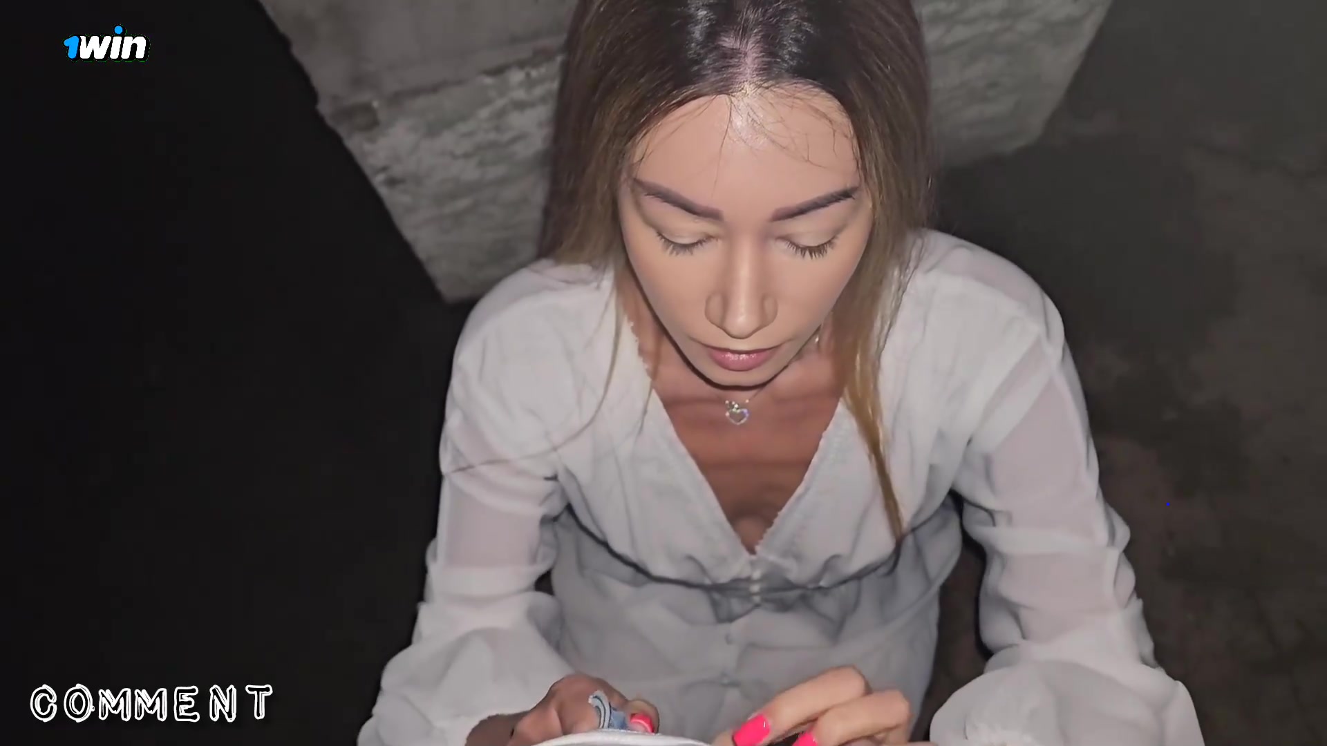 Wild pulverize in the rain with super-fucking-hot milf on first date, streets ar