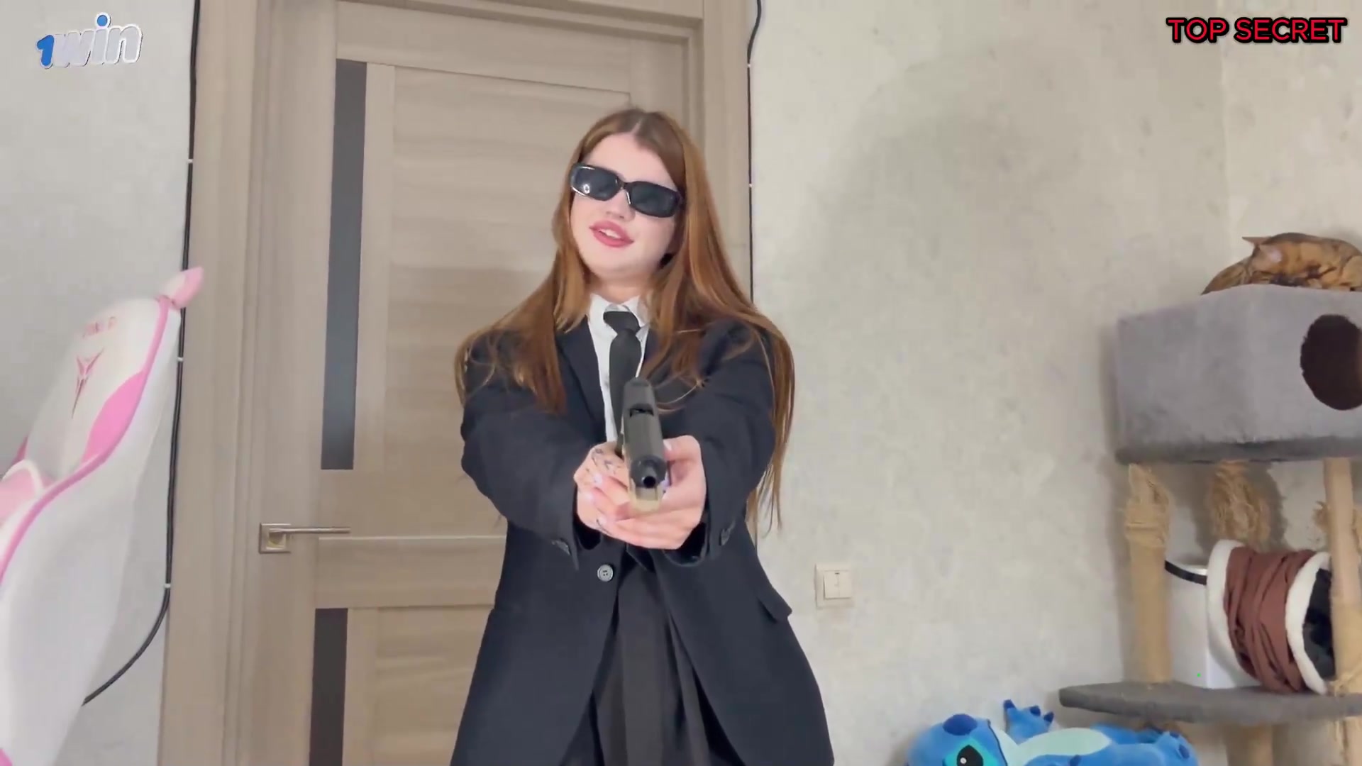 Will the secret agent give way to the alien's sloppy blowjob, recognizing it by