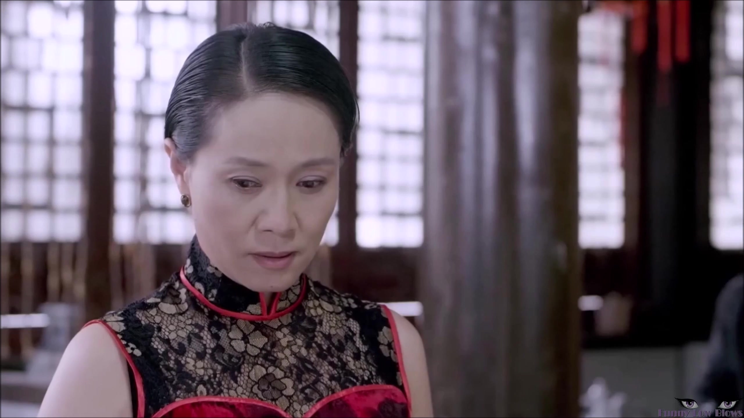 Asian KUNG FU MATURE Ballbusting Kick In The Balls From Behind - Asian Delight