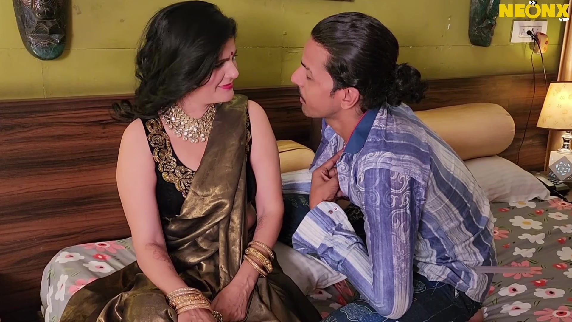 Indian Hot MILF Hook Up