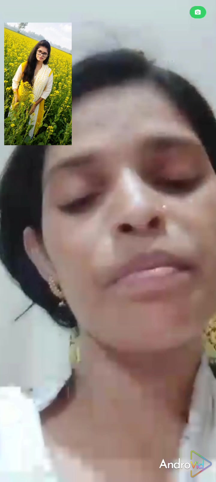 chica bangladesí
