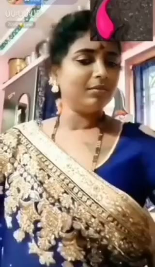 Gouthami reddy manthena sexy in saree Showing her nude milky boobs in video call ???