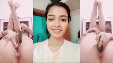 Petite Brinjal Pussy Fuck
