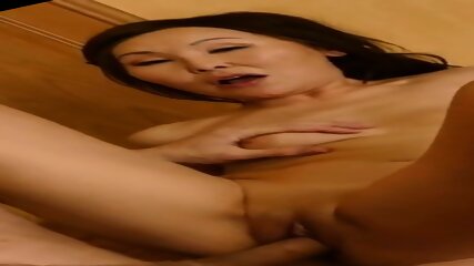 Lira Kissy Making Out In Her Kitchen